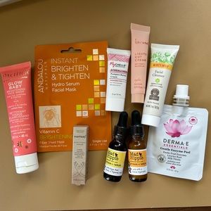 Skin Bundle w/pouch!